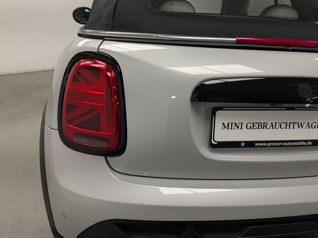 MINI Cooper Cabrio 2021
