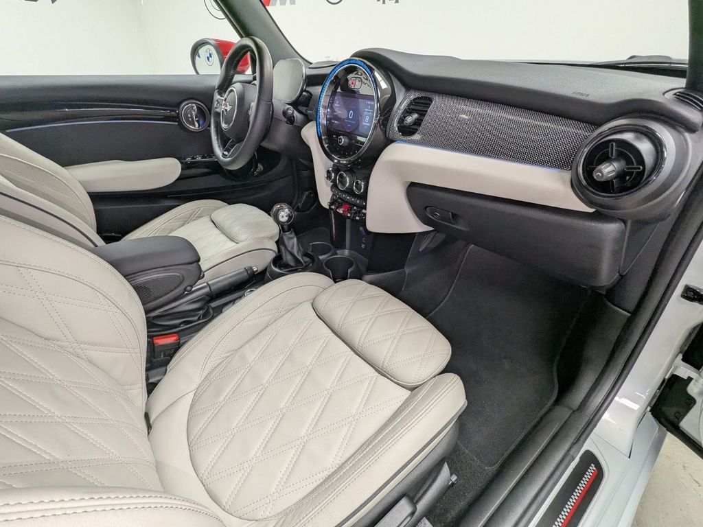 MINI Cooper Cabrio 2021