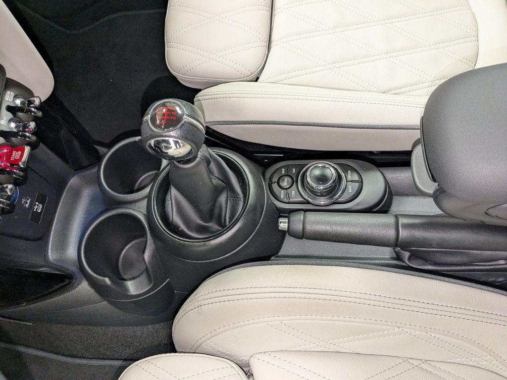 MINI Cooper Cabrio 2021