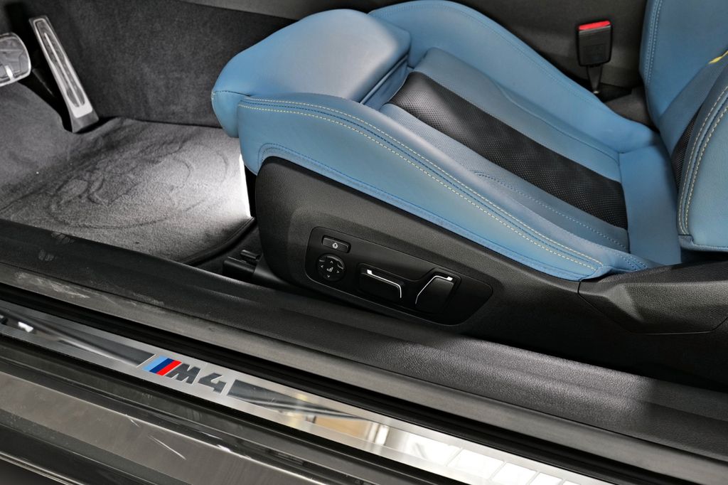 BMW M4 2024