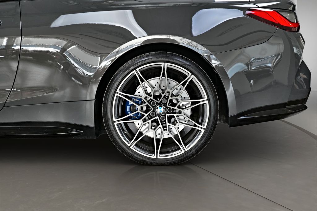 BMW M4 2024