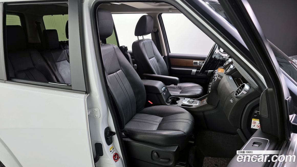 Land Rover Discovery 2015