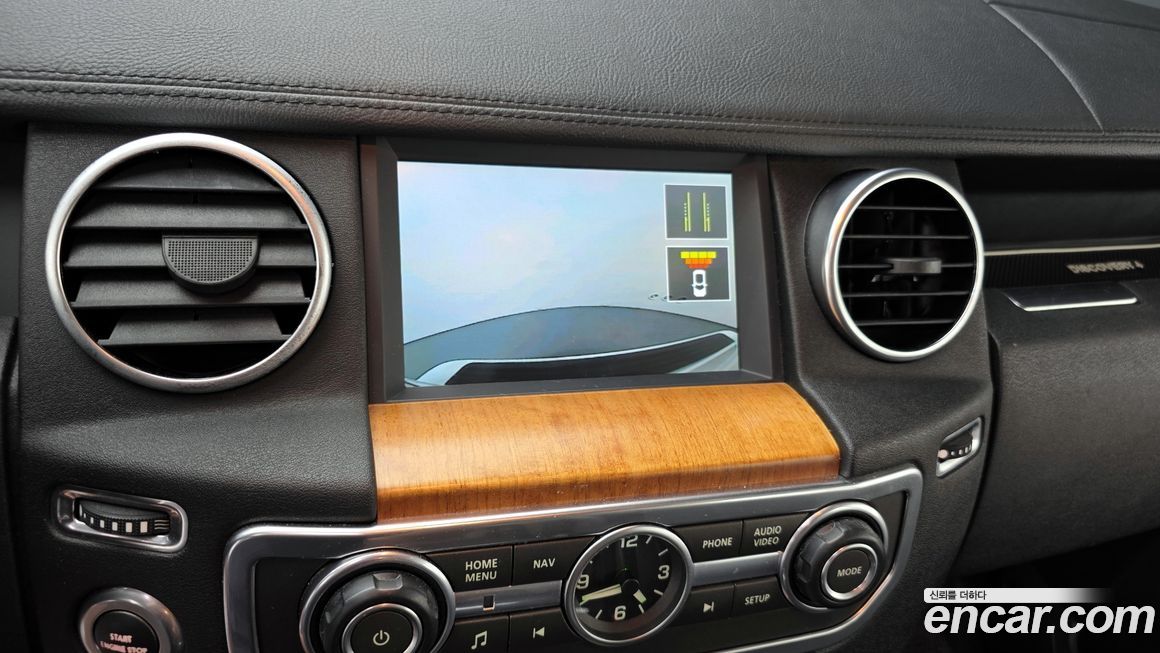 Land Rover Discovery 2015