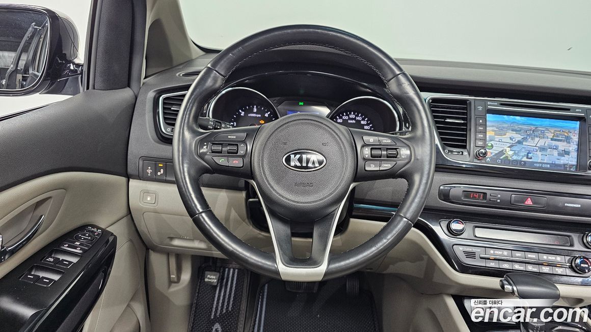 Kia Canival 2018