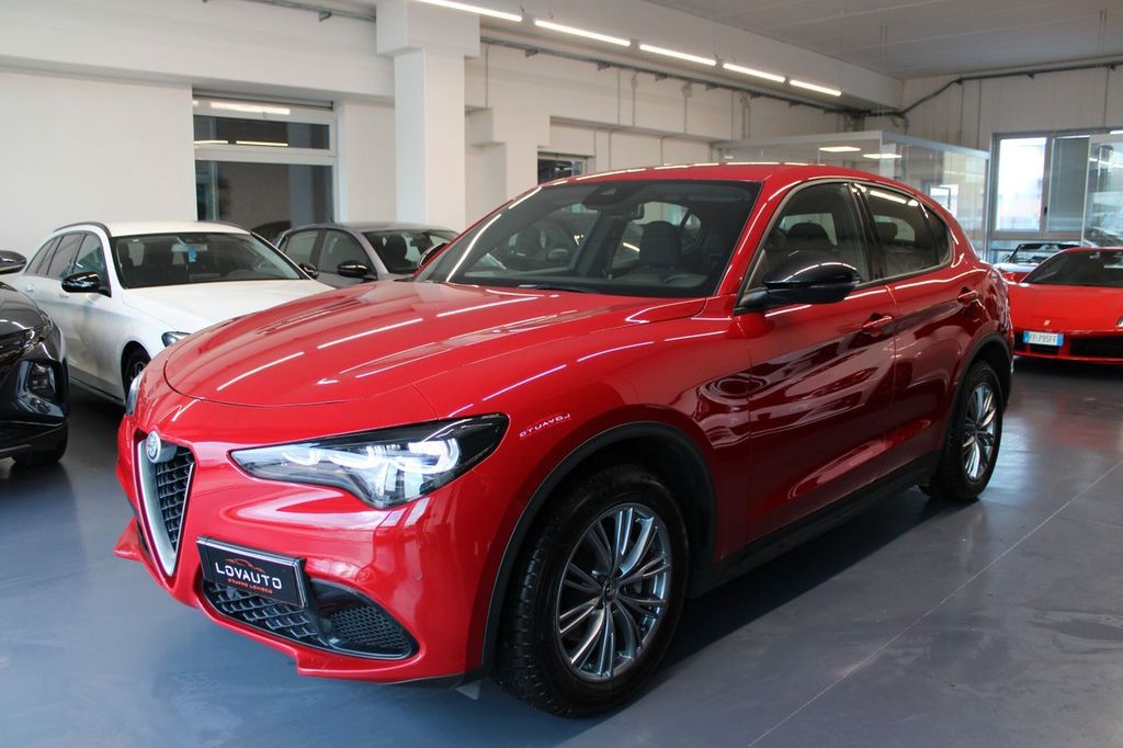 Alfa Romeo Stelvio 2023