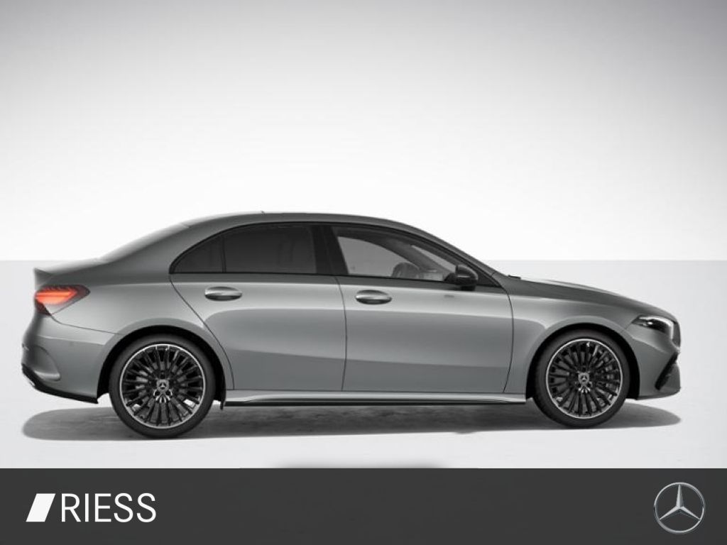 Mercedes-Benz A 220 2024