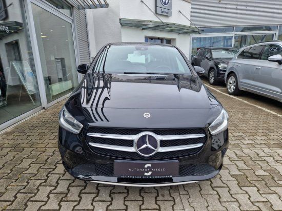 Mercedes-Benz B 200 2020