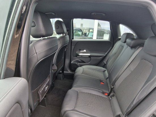 Mercedes-Benz B 200 2020