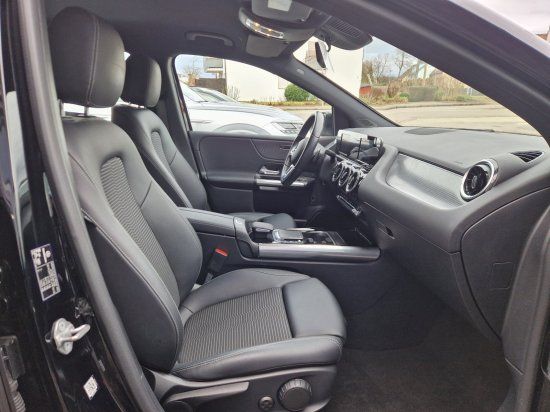 Mercedes-Benz B 200 2020