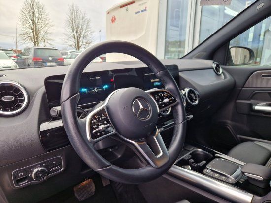 Mercedes-Benz B 200 2020