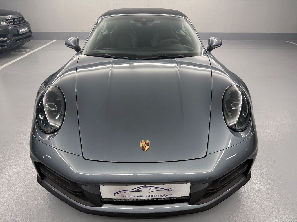 Porsche 992 2025