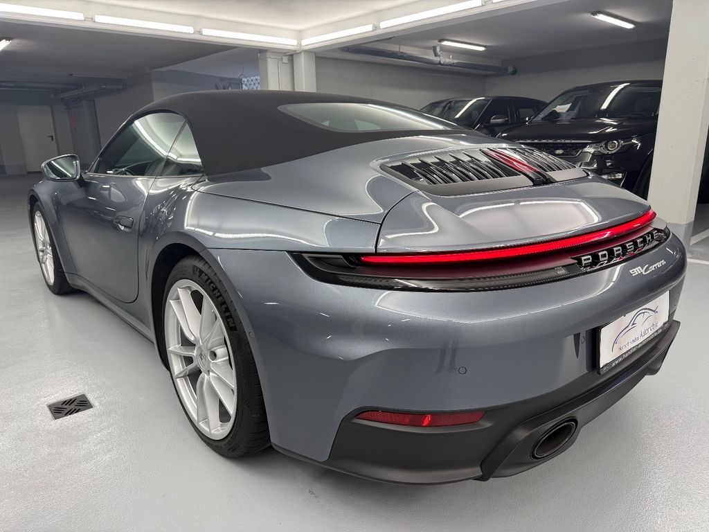 Porsche 992 2025