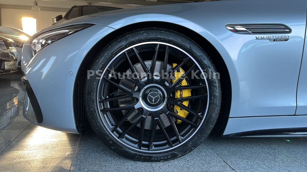 Mercedes-Benz SL 63 AMG 2025