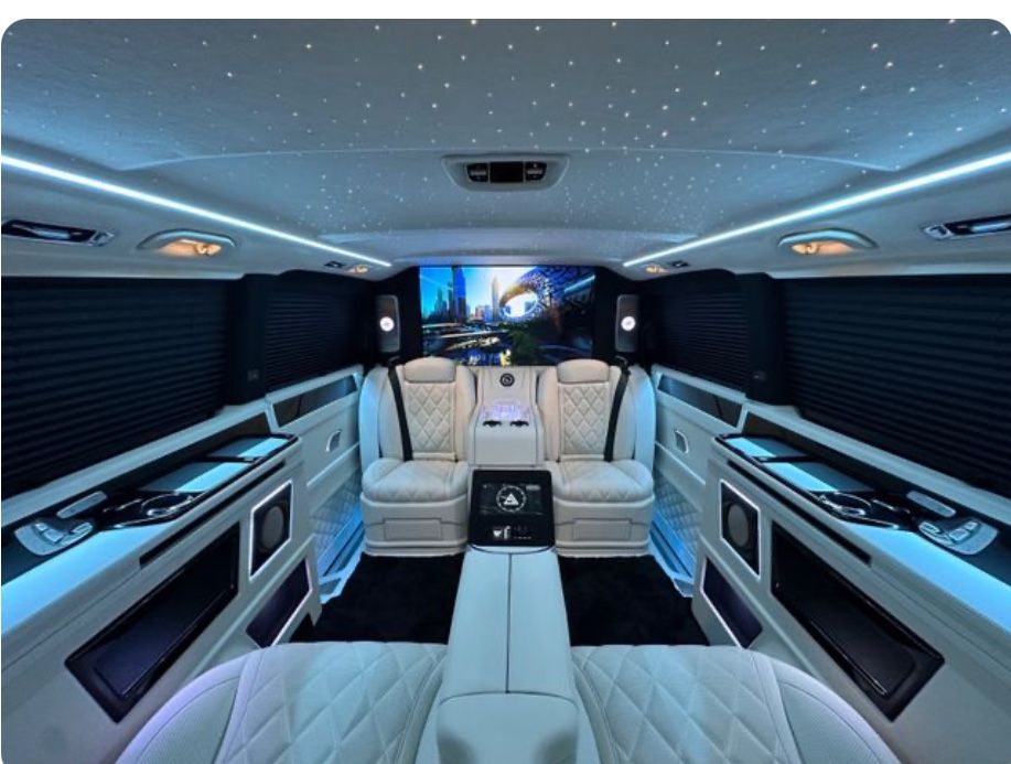 Mercedes-Benz V 300 2025