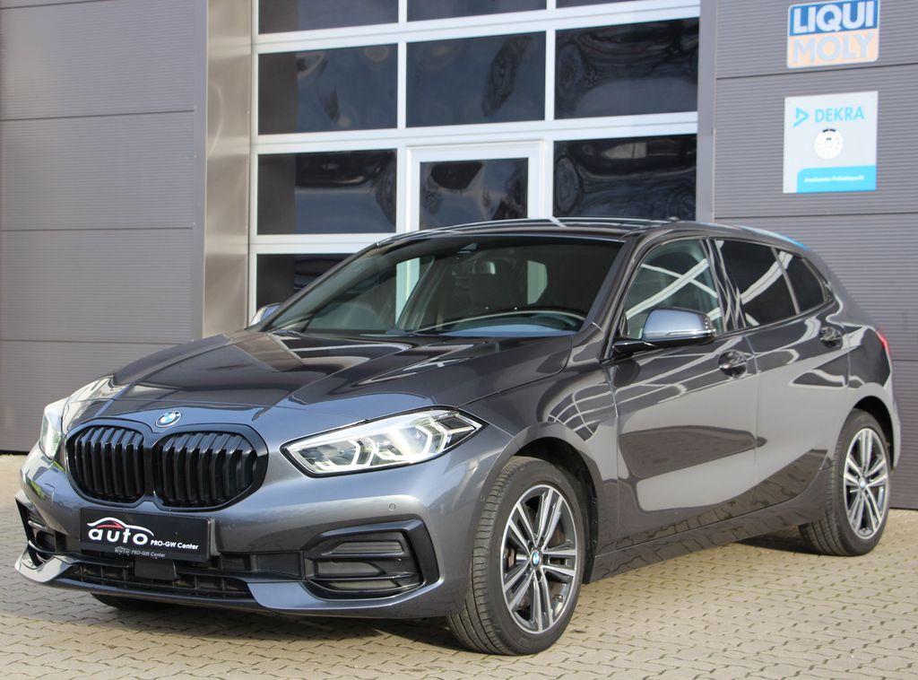BMW 120 2021