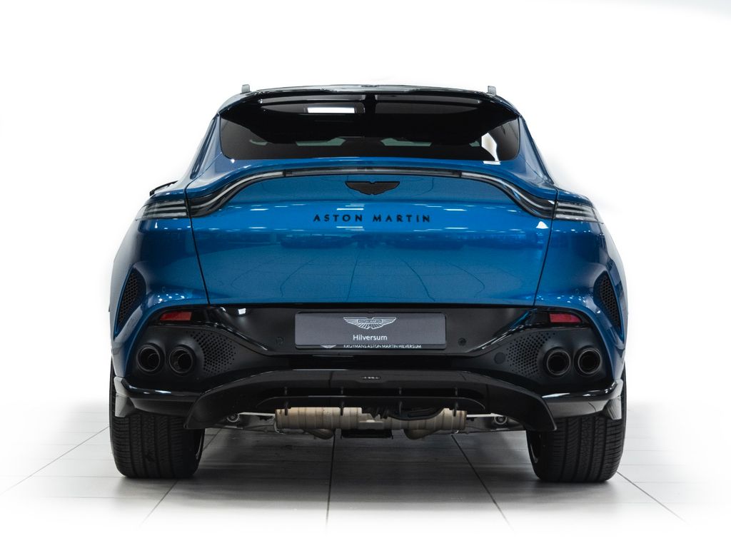 Aston Martin DBX 2024