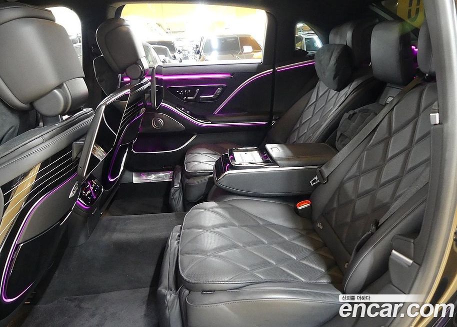 Mercedes-Benz S-Class 2023