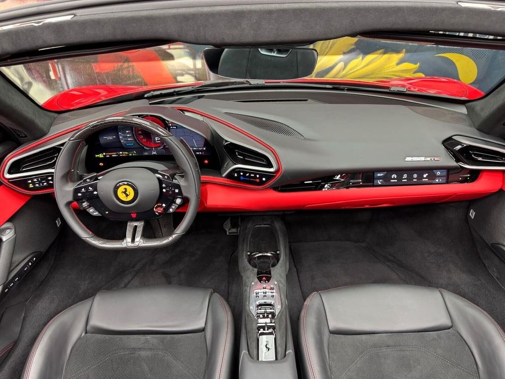 Ferrari 296 GTS 2025