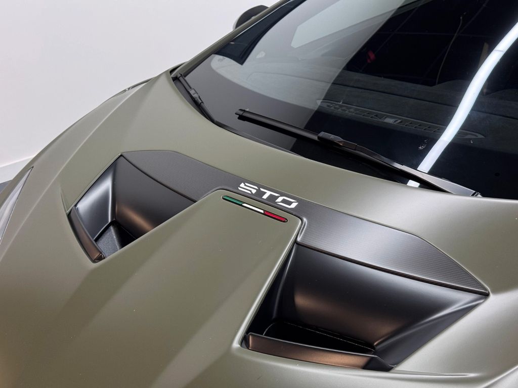 Lamborghini Huracán 2022