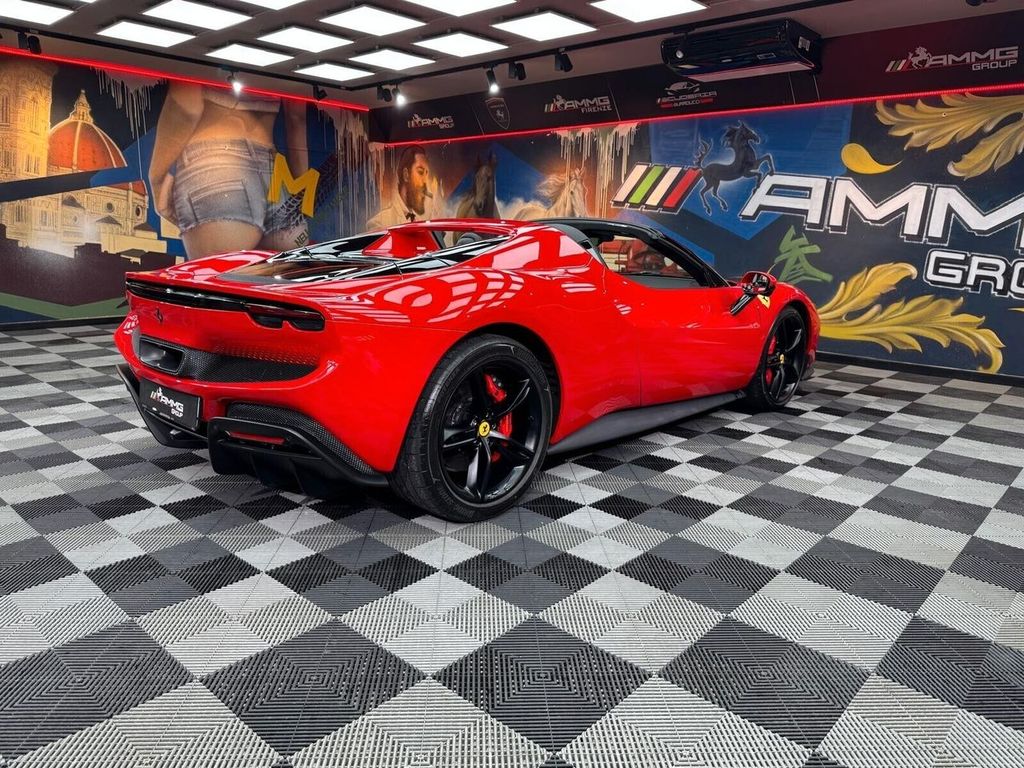 Ferrari 296 GTS 2025