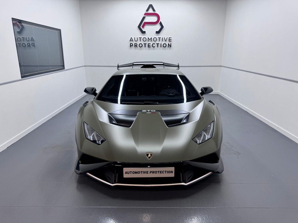 Lamborghini Huracán 2022
