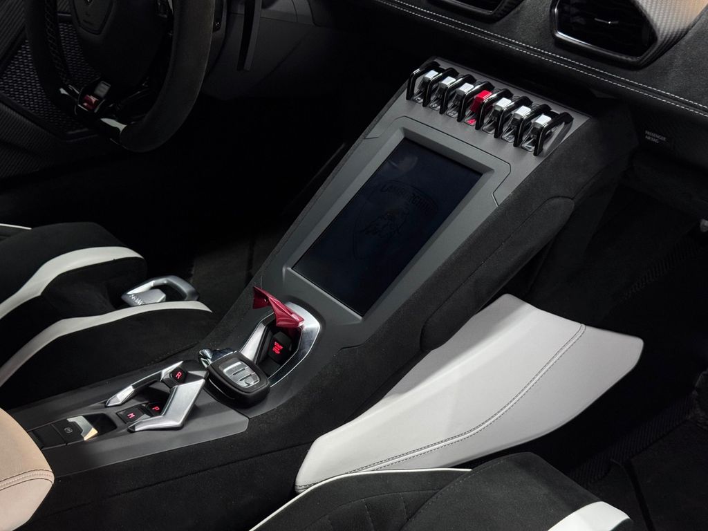 Lamborghini Huracán 2022