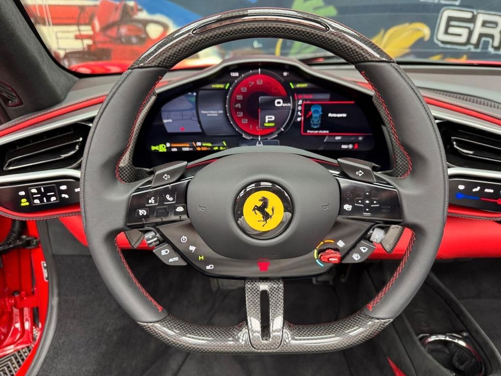 Ferrari 296 GTS 2025