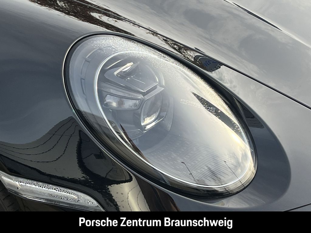 Porsche 992 2024