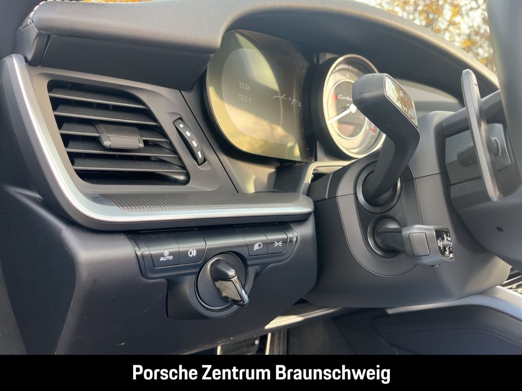 Porsche 992 2024