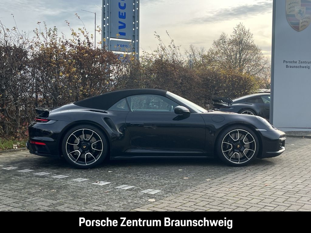 Porsche 992 2024