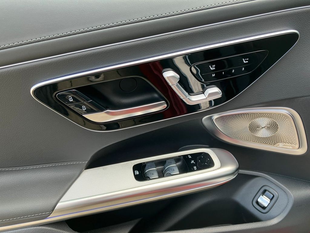 Mercedes-Benz CLE 200 2025