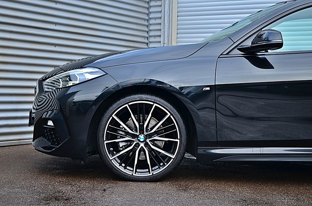 BMW 218 Gran Coupé 2024