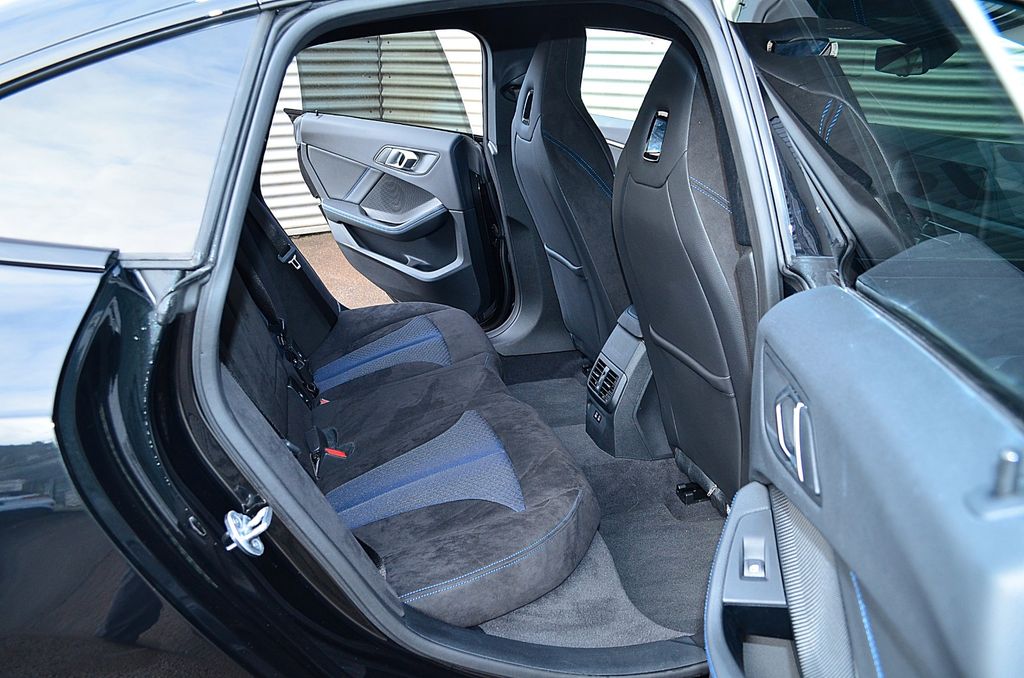 BMW 218 Gran Coupé 2024