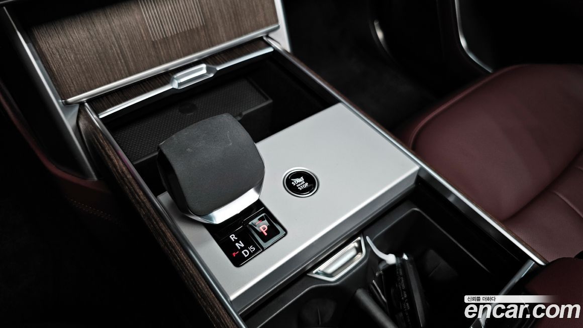 Land Rover Range Rover 2024