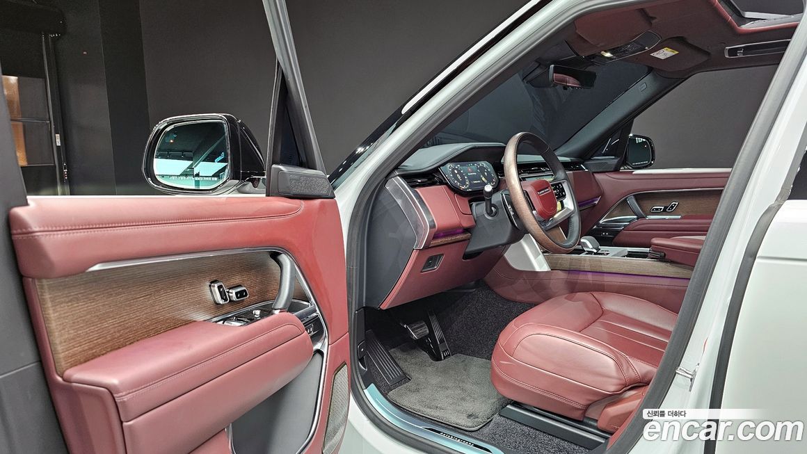 Land Rover Range Rover 2024