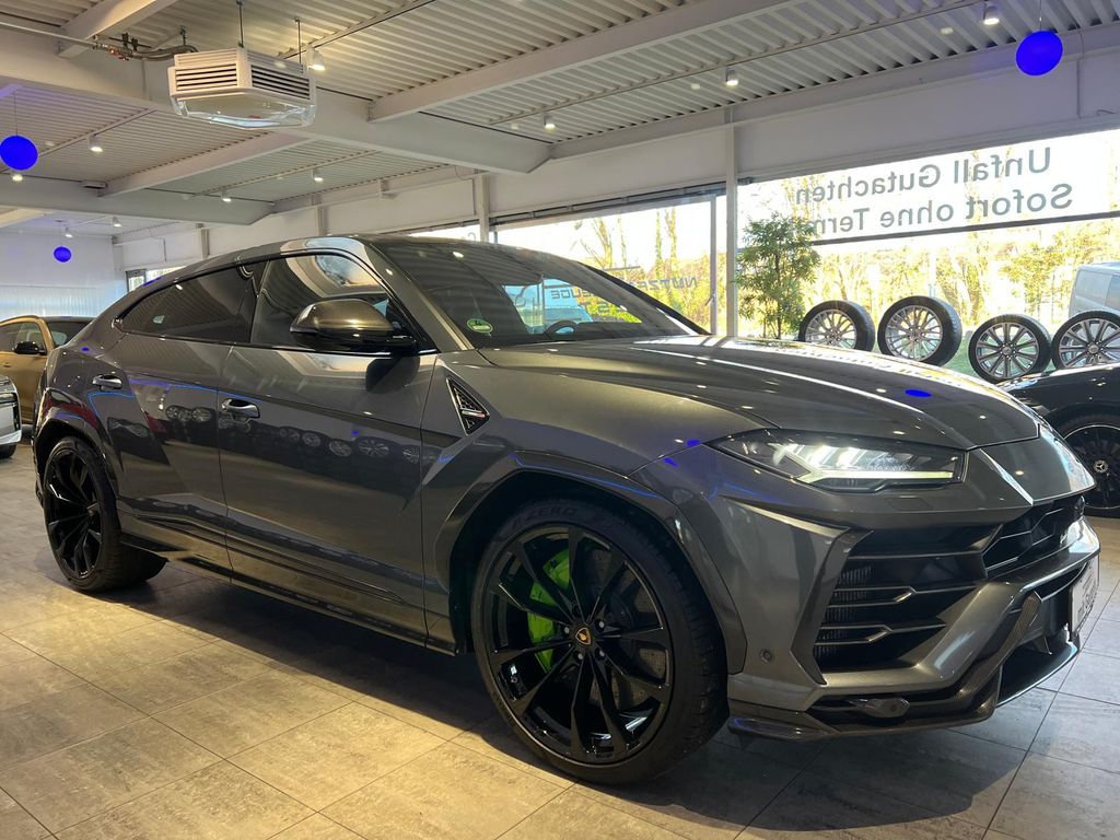 Lamborghini Urus 2020