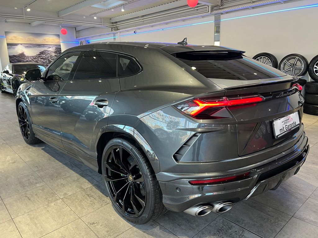 Lamborghini Urus 2020