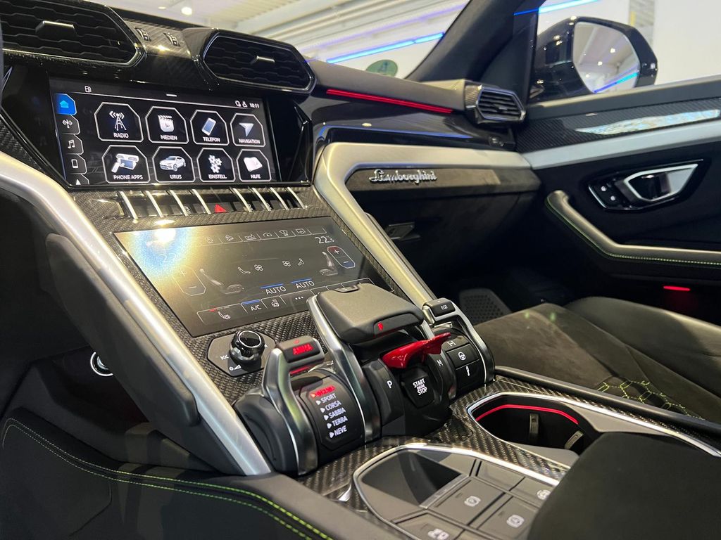 Lamborghini Urus 2020