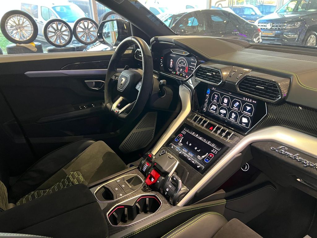 Lamborghini Urus 2020