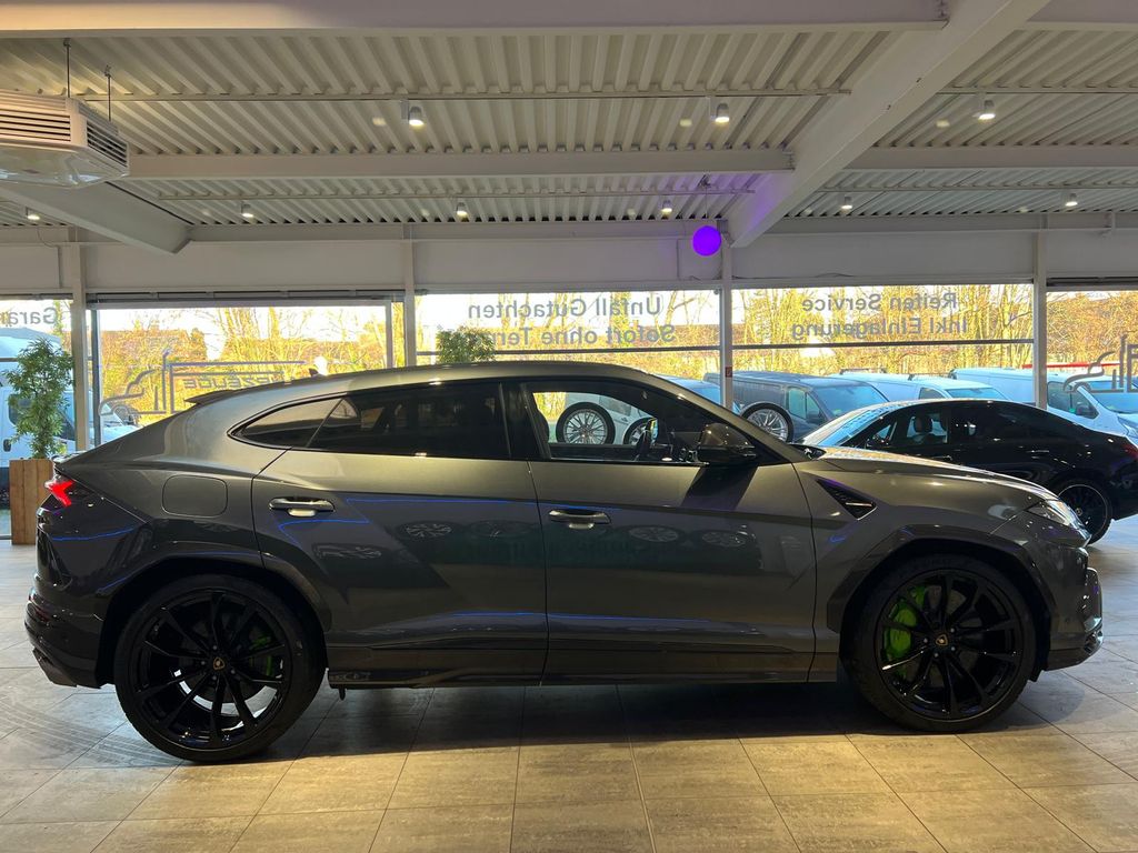 Lamborghini Urus 2020