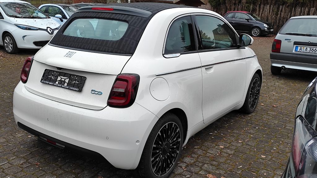 Fiat 500e 2022