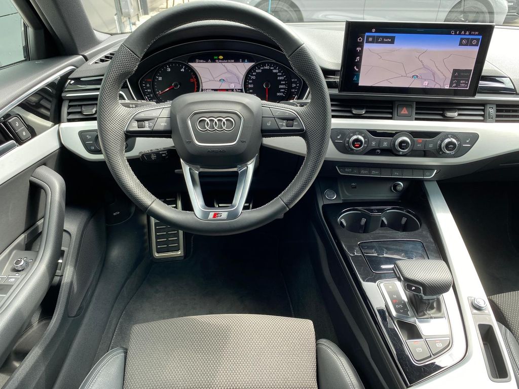 Audi A4 2023