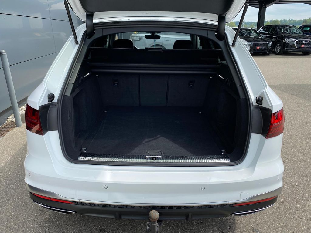 Audi A4 2023