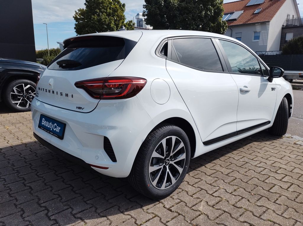 Mitsubishi Colt 2025