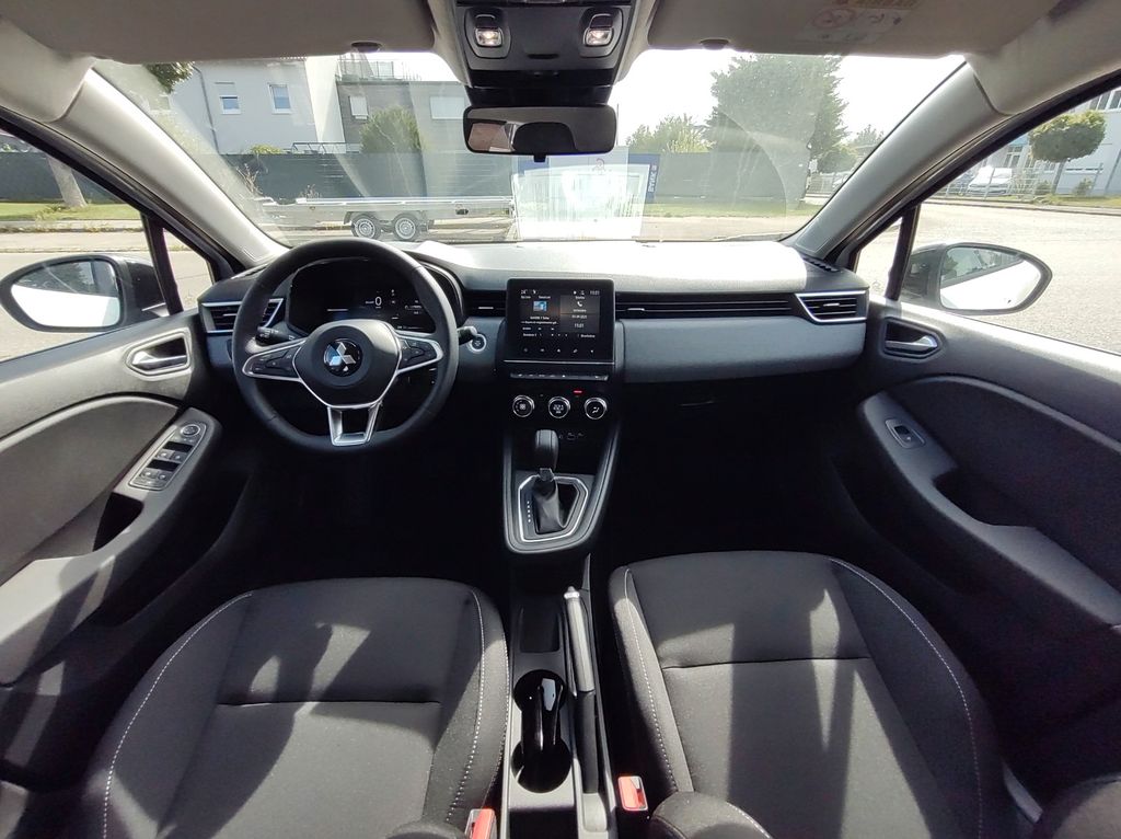 Mitsubishi Colt 2025