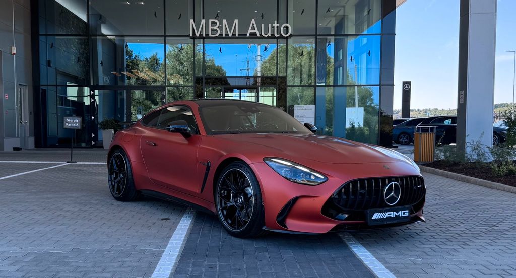 Mercedes-Benz AMG GT 2025