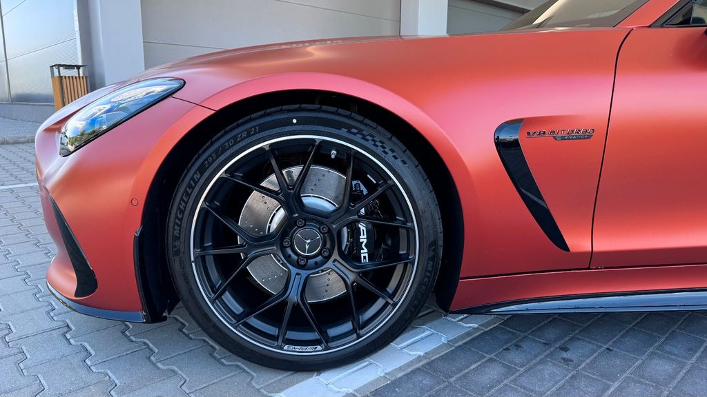 Mercedes-Benz AMG GT 2025