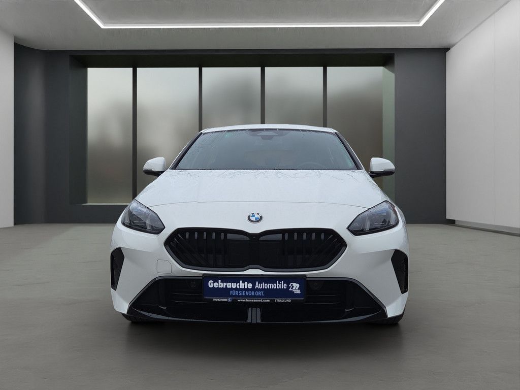 BMW 120 2024