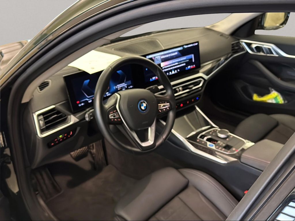 BMW i4 2023