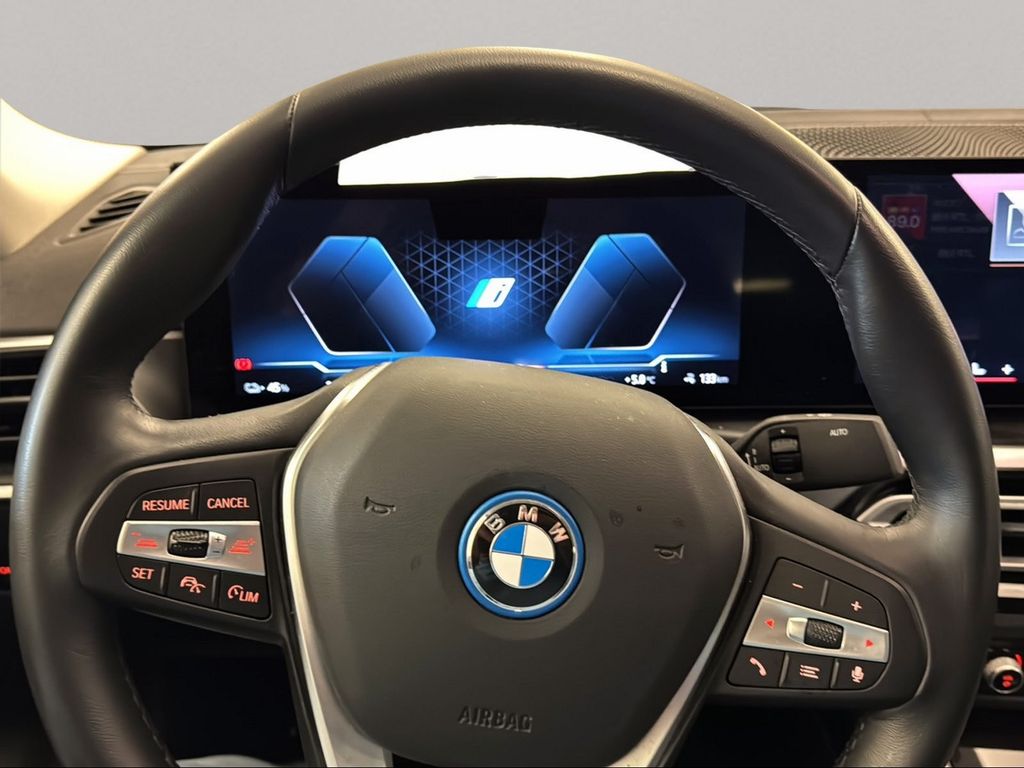 BMW i4 2023